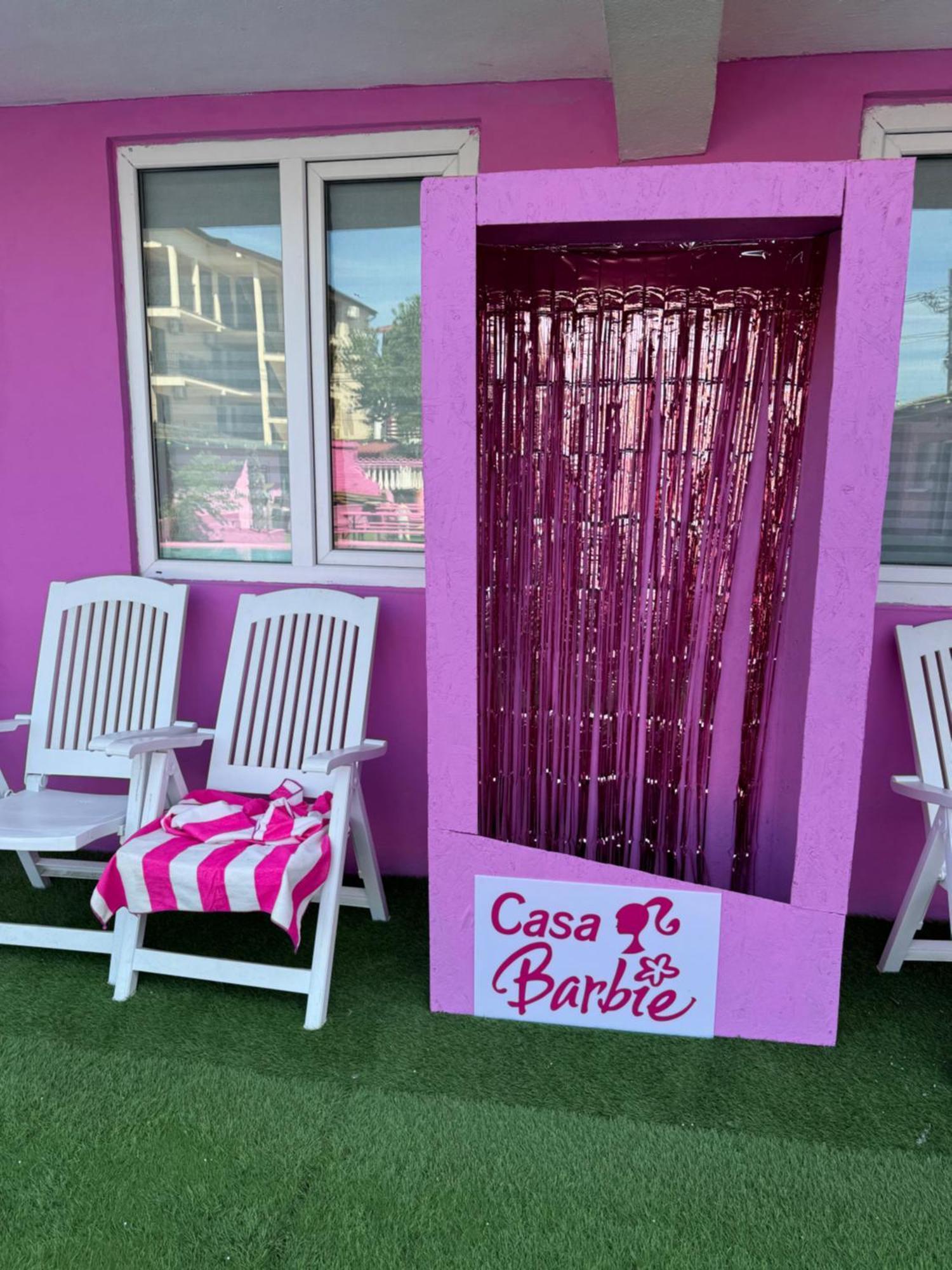 Casa Barbie Costinesti Hostel Eksteriør bilde