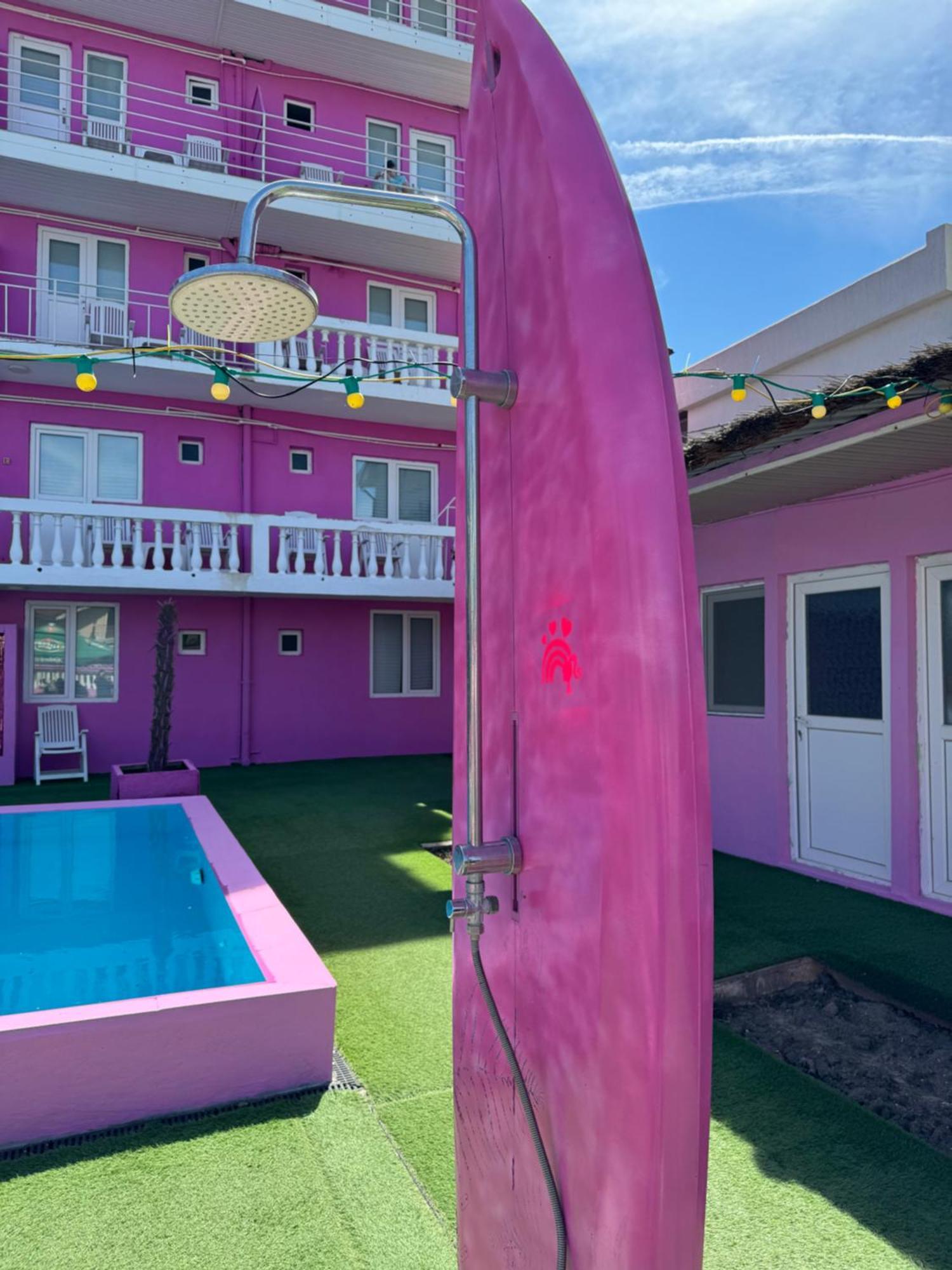 Casa Barbie Costinesti Hostel Eksteriør bilde