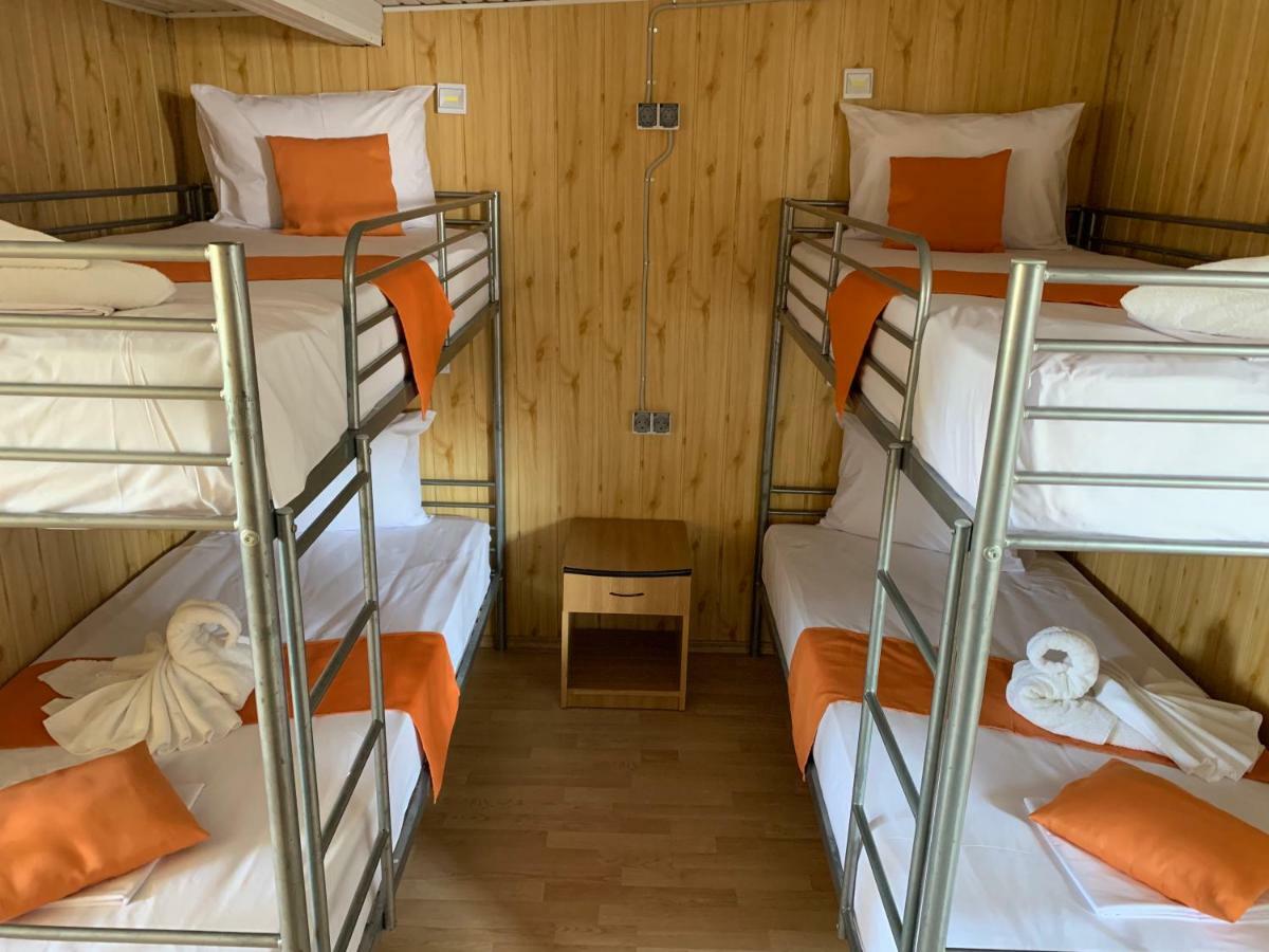 Casa Barbie Costinesti Hostel Eksteriør bilde